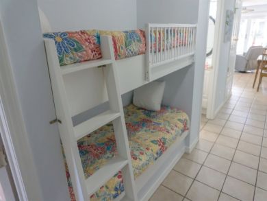 One Bedroom Miramar Beach Vacation Condo Sleeps 6