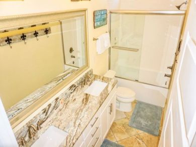Shower & tub