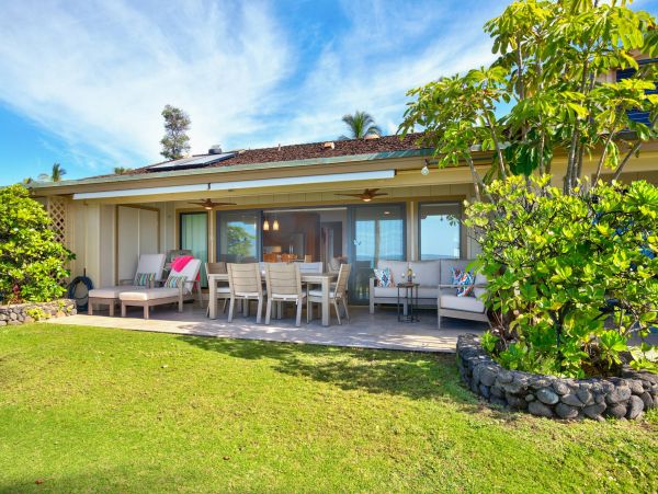 Beautiful Beach Rentals Maui -Full Ocean views