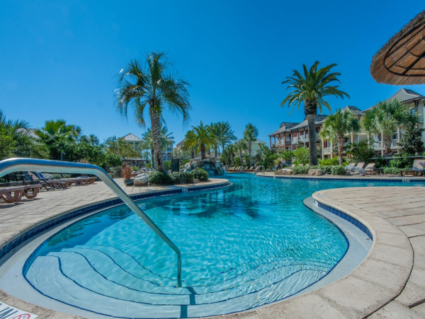Four Bedroom Rental Sleeps 12 Guests in Destin