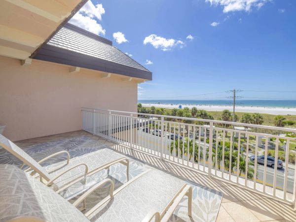 Siesta Key Vacation Rental with Stunning Ocean Views