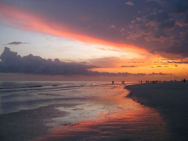 Lovely 2 Bedroom Siesta Key Condo