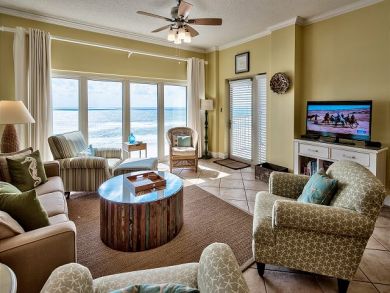 Miramar Beach Vacation Condo sleeps 7