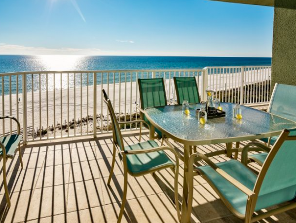 Panama Beach Vacation Condo Sleeps Ten Guests.