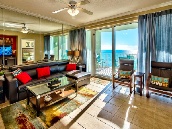 Panama Beach Vacation Condo Sleeps Ten Guests.