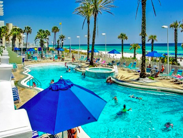 Panama Beach Vacation Condo Sleeps Ten Guests.