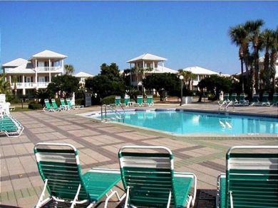 Destin Beach Home Vacation Rental with Three Bedrooms- 10 Destin Beach Home Vacation Rental with Three Bedrooms- 10