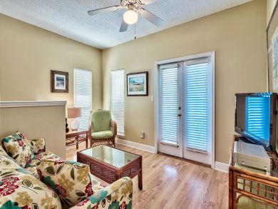 Destin Beach Home Vacation Rental with Three Bedrooms- 10 Destin Beach Home Vacation Rental with Three Bedrooms- 10
