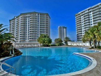 Destin Beachfront Two Bedroom Rental  with Gulf Views - additional view, photo 2