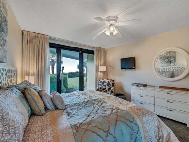 Master bedroom - King bed