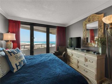 Bedroom - King bed Bedroom - King bed