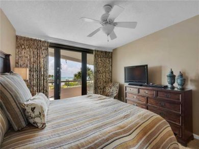 Bedroom - King bed