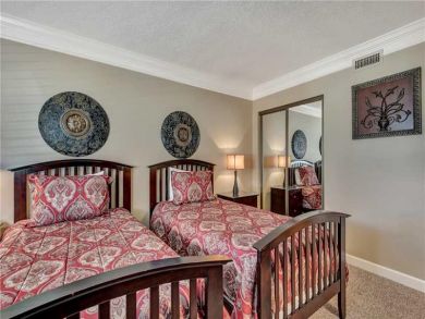 Bedroom - Twin beds