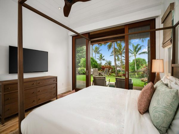 Luxury Kauai Vacation Rentals 4-Bedroom Poipu Vacation Home with Pool