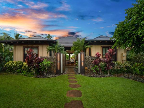 Luxury Kauai Vacation Rentals 4-Bedroom Poipu Vacation Home with Pool
