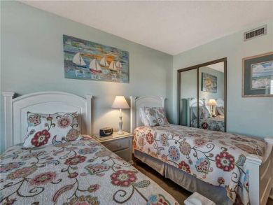 Bedroom - Twin beds