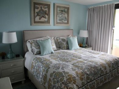 Bedroom - King bed