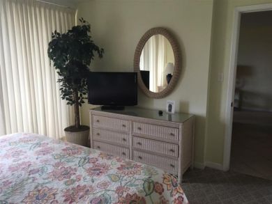 Bedroom - King bed