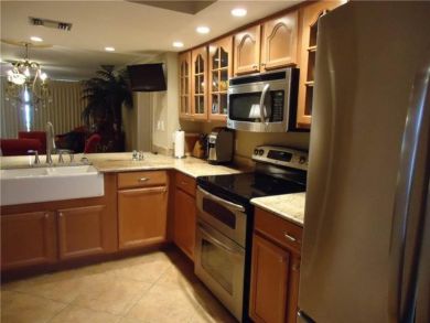 Equipped kitchen Equipped kitchen