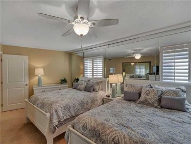 Bedroom - Queen beds