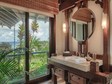 Luxury Vacation Estate with Ocean Views Pure Luxury!