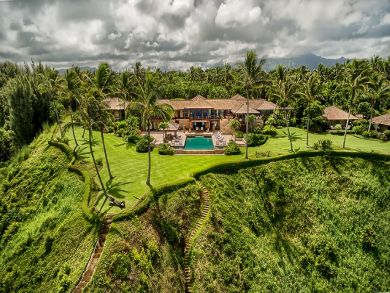 Luxury Vacation Estate with Ocean Views Pure Luxury!