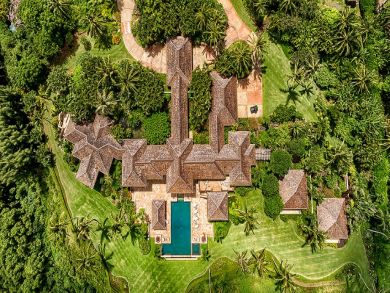 Luxury Vacation Estate with Ocean Views Pure Luxury!