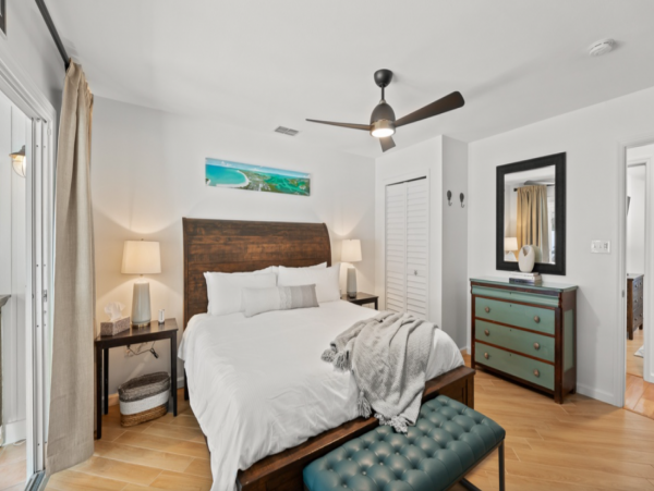 Anna Maria Island Vacation Rental with Private Heated Pool - Holmes Beach Coastal Retreat