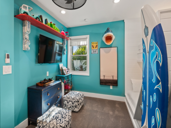 Anna Maria Island Vacation Rental with Private Heated Pool - Holmes Beach Coastal Retreat