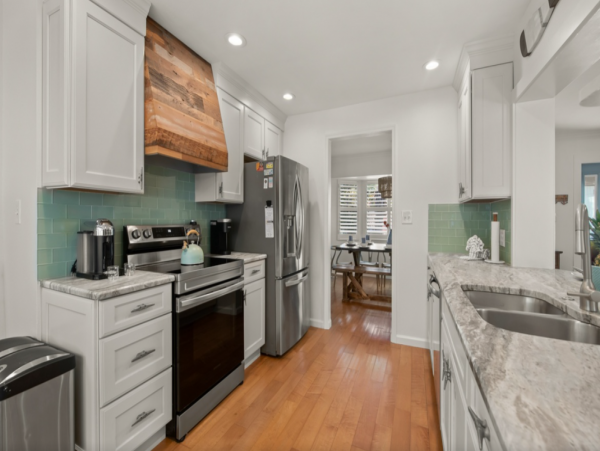 Anna Maria Island Vacation Rental with Private Heated Pool - Holmes Beach Coastal Retreat