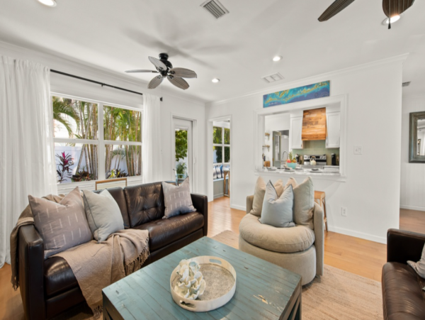 Anna Maria Island Vacation Rental with Private Heated Pool - Holmes Beach Coastal Retreat