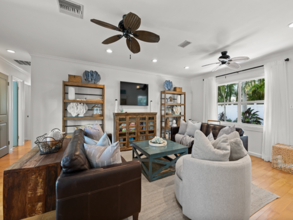 Anna Maria Island Vacation Rental with Private Heated Pool - Holmes Beach Coastal Retreat