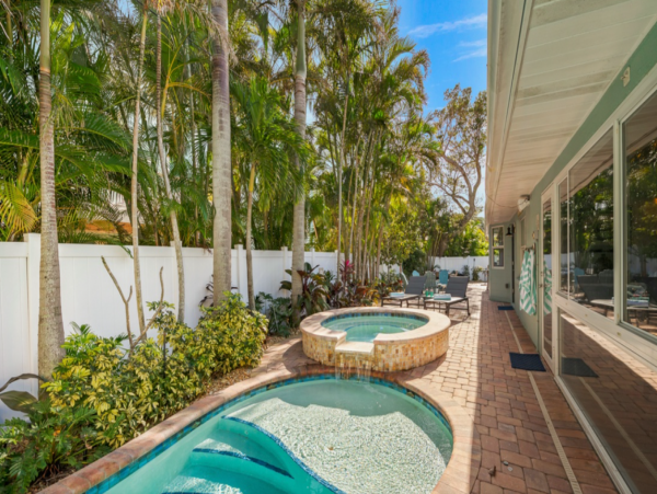 Anna Maria Island Vacation Rental with Private Heated Pool - Holmes Beach Coastal Retreat