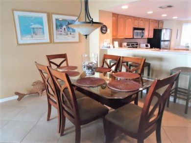 Miramar Beach Vacation Condo Sleeps Six Guests Gulf View