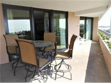 Miramar Beach Vacation Condo Sleeps Six Guests Gulf View
