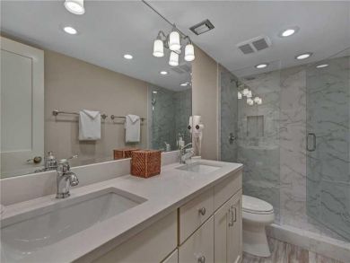 Bathroom - Walk in shower
