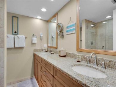Bathroom - Walk in shower