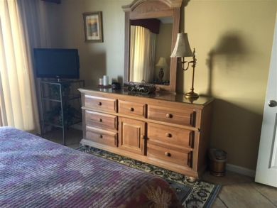 Bedroom - King bed