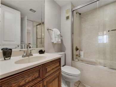 Bathroom - Shower in tub