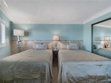 Bedroom - Queen beds