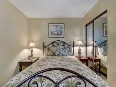 Bedroom - Queen bed