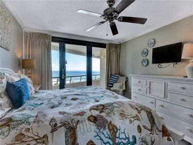Bedroom - King bed Bedroom - King bed