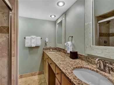 Master bathroom Master bathroom