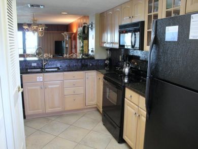 Equipped kitchen Equipped kitchen