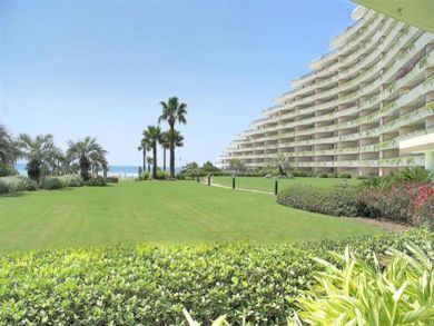 Destin Miramar Beach One Bedroom with Sofa Sleeper