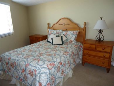 Queen Bedroom