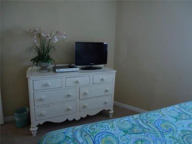 Bedroom - King bed