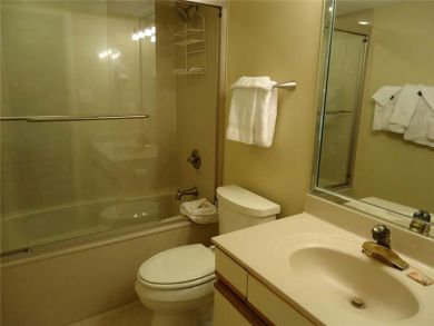 Bathroom - Shower in tub