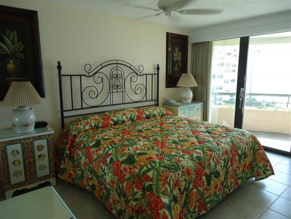 Beaches of South Walton One Bedroom Condo Gulf Views & Pool