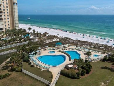 Professionally Decorated Very Spacious One Bedroom Condo